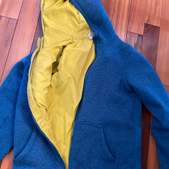 L.L.Bean sweater fleece jacket with hood. - Picture 5 of 6